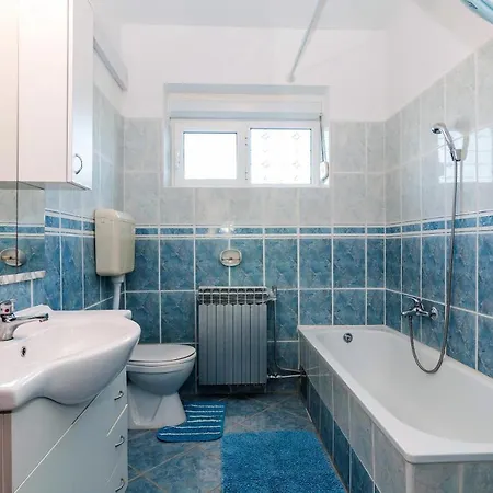 Appartement For Families With Children Privlaka, Zadar - 5747