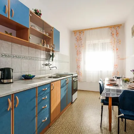 For Families With Children Privlaka, Zadar - 5747 Апартаменты Привлака