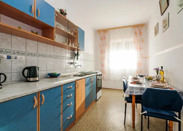 Apartments For Families With Children Privlaka - Zadar - 5747 Apartment Privlaka (Zadar)