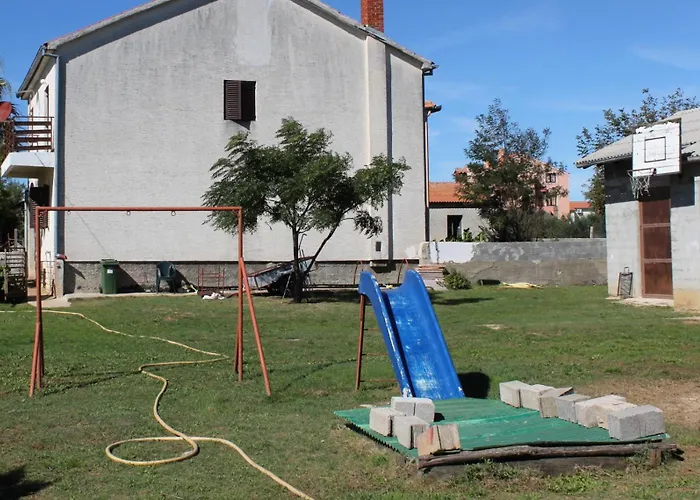 Apartments For Families With Children Privlaka - Zadar - 5747 Apartment
